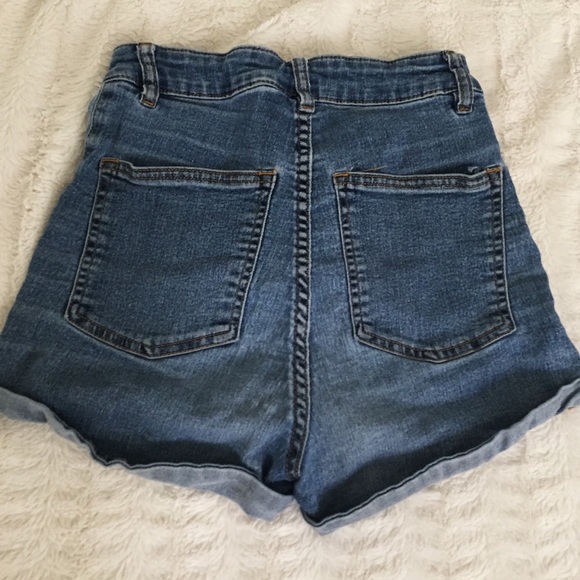High waisted H&M jean shorts bundle - Picture 6 of 8